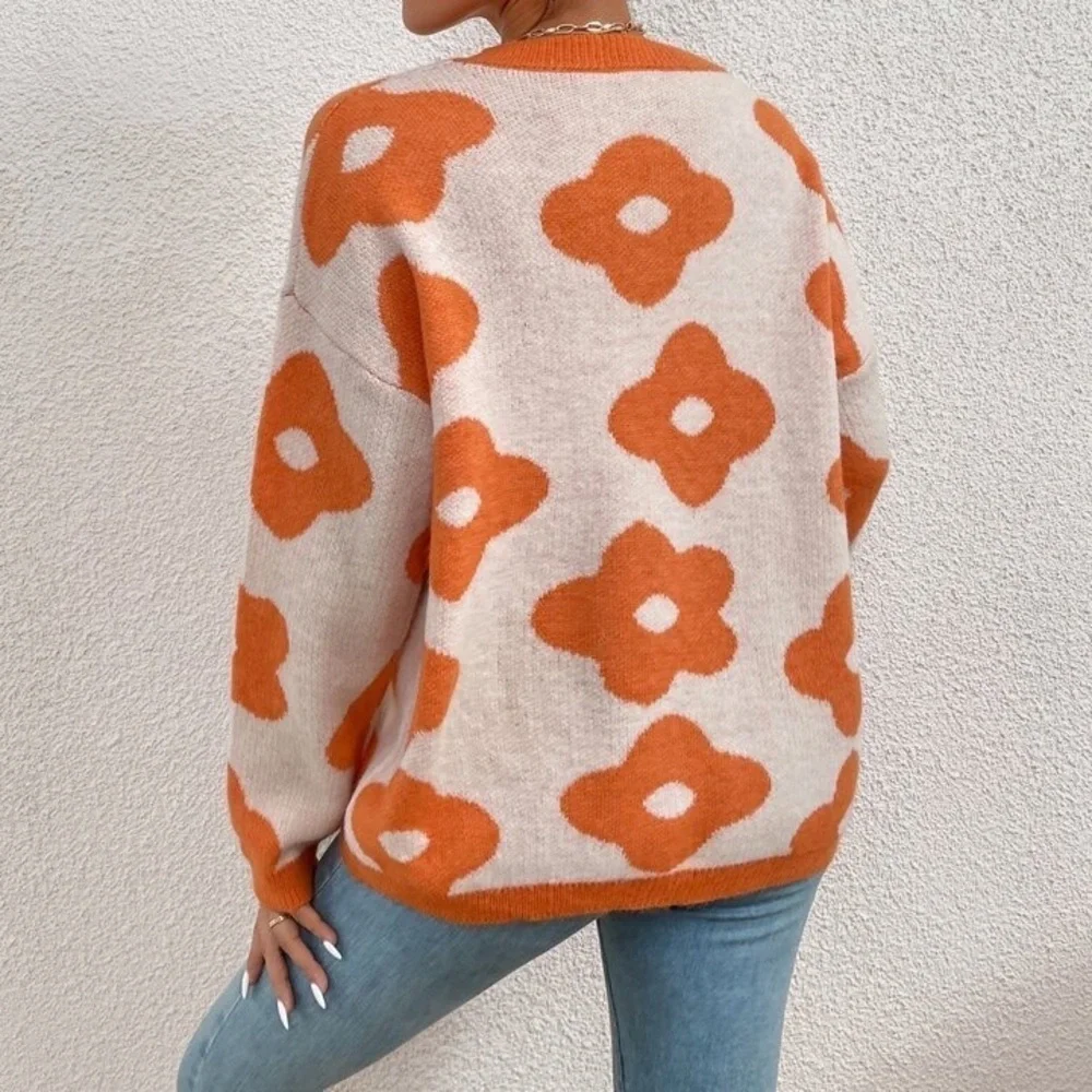 Floral pattern sweater size medium